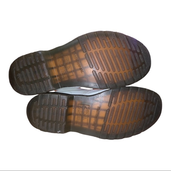 Dr. Martens | 1460 Boots - Picture 8 of 9